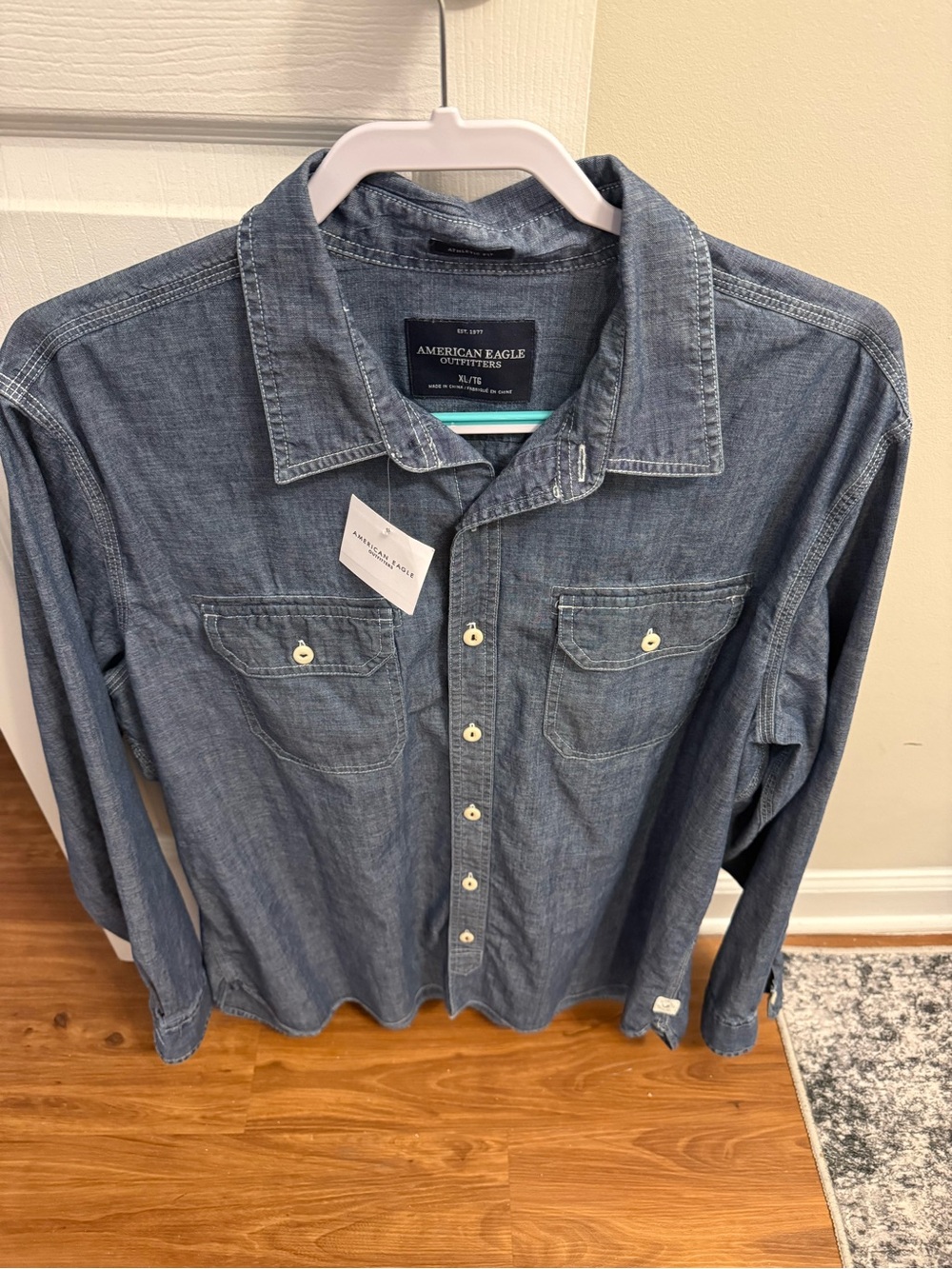 American Eagle Outfitters Men’s Denim-Look Button-Down Shirt in Blue